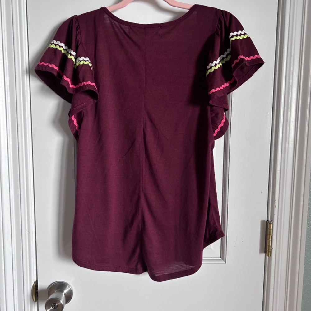 Top - Picture 2 of 4